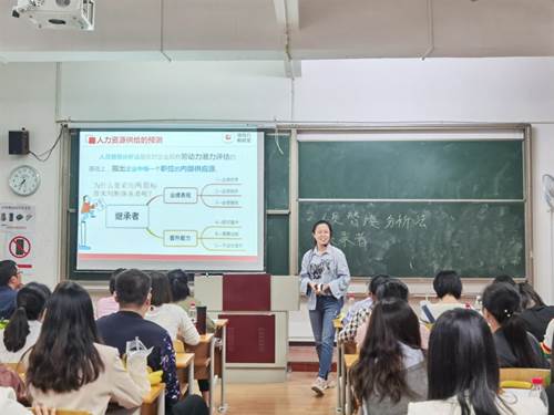 说明: http://www.cqyti.com/__local/B/5B/18/6F4A346E6AE1118A8D1BCF73C99_03F7D310_15E30.jpg